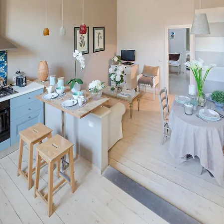 Apartment With Stunning View From Terrace *