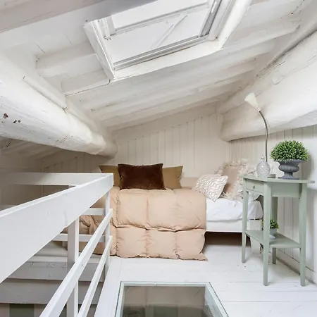 Apartment With Stunning View From Terrace *